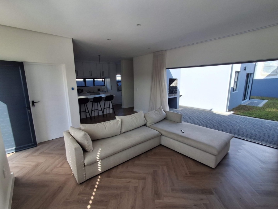 3 Bedroom Property for Sale in Sandown Western Cape